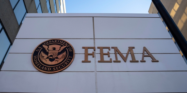 미국 연방재난관리청 주 정부 기후재난 보조금 지원 재개, 법원 소송 결과 따라