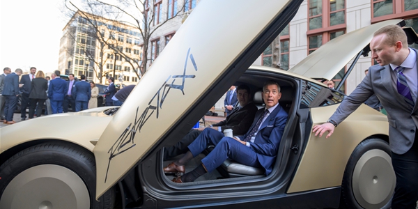 테슬라 로보택시 잠재력 '저평가' 분석, 모간스탠리 