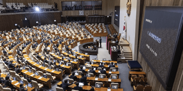검찰개혁 '공소청법안' 국회 본회의 상정, 국힘 필리버스터에 20일 통과 전망