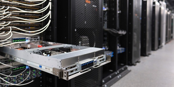 엔비디아 사상 최고 목표주가 나와, AI 반도체 매출 