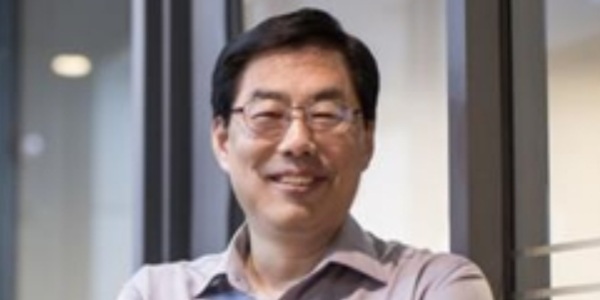 40년 넘게 재직하며 윤재승 전 회장 보필, 신약 매출 1조 '글로벌 헬스케어 리더' 목표 [2026년]