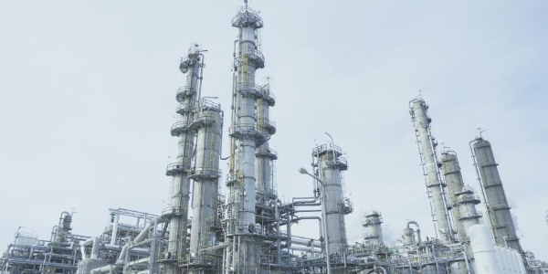 롯데케미칼 대산공장 물적 분할 후 '대산석화' 신설, 이후 현대케미칼과 합병