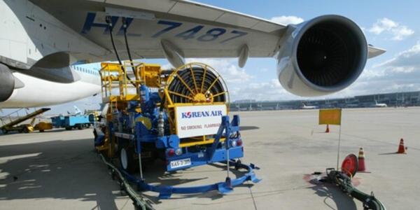 미-이란 충돌에 치솟는 국제유가, 공급과잉 해운·항공 업계 추가 비용 부담에 '발 동동'