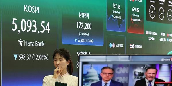 중동 리스크에 '코스피 3대장' 삼전·하닉·현차 급락, 개미의 '반등 베팅' 이번에도 통할까