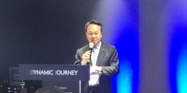 [현장] 신한금융 '기업ERP와 은행 결합' 큰 첫걸음, 진옥동 