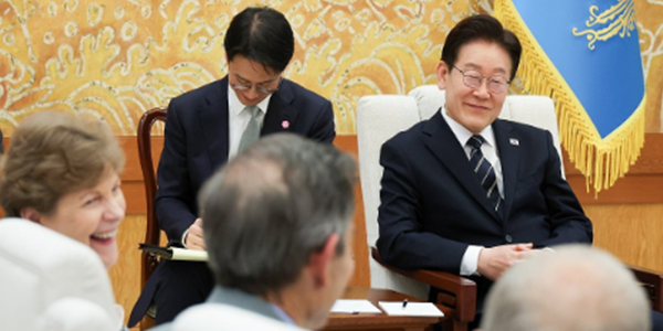 이재명, 미국 의원단 만나 
