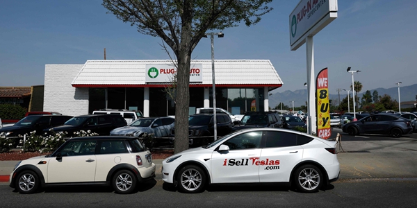 테슬라 올해 전기차 인도량 전망치 소폭 상향, 모간스탠리 