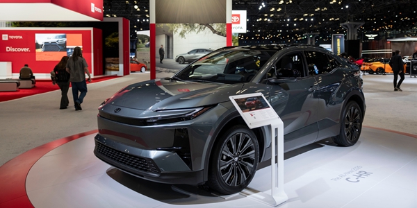 토요타 미국 전기차 시장 투자 확대, 현대차 판매 성장세에 '먹구름' 끼나