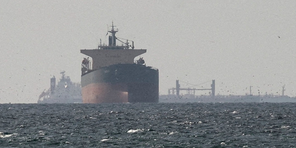 '눌렀더니 더 팔린다' 석유 가격 통제의 역설, 고유가 장기화 기류 속 수요관리 대책 절실