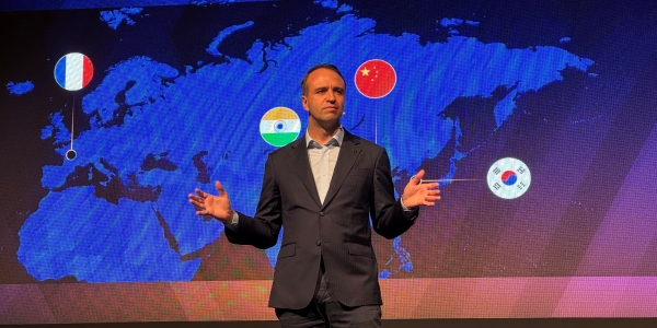 [현장] 르노코리아 2028년 부산서 전기차 생산 시작, 니콜라 파리 