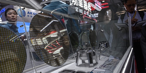 중국 스타트업 '2나노 AI 반도체 개발' 주장, 자국 내 생산 가능성은 불투명