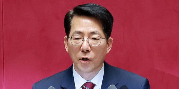 해수부 핵심 보직 거친 해양정책통, 북극항로 대비 특명 [2026년]