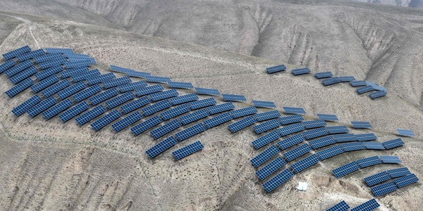 이란 전쟁 '특수'에도 중국 태양광 불안, 공급 과잉에 수출 규제 가능성도 부상