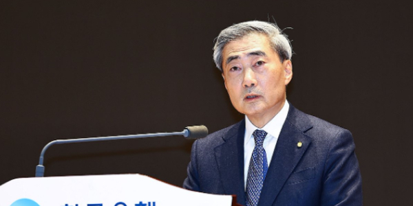 '금융안정' 강조한 한은 총재 신현송, 고물가·저성장 이중압박 시험대 올랐다