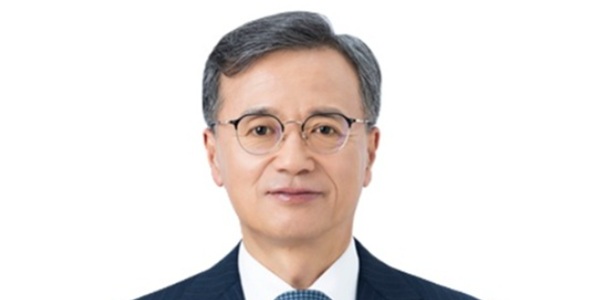  현장 중심 실행력 강조해온 40년 '신협맨', 건전성 회복 · 내부통제 강화 과제 받아 [2026년]