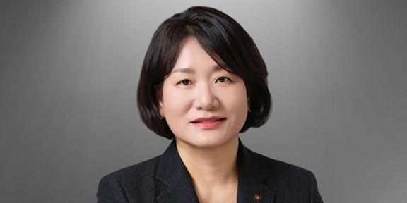 데이터 중심 교육평가 전문가, 인간 존엄에 초점 맞춘 AI 전환 교육 강조 [2026년]