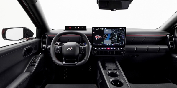 현대차그룹 차세대 인포테인먼트 시스템 '플레오스 커넥트' 공개, 음성 인식 '글레오 AI' 탑재