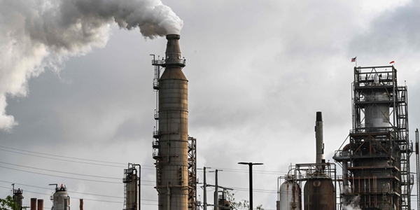 미국 원유 수출 급증해 사상 최대치, 2차 세계대전 이후 첫 '순수출국' 전환 