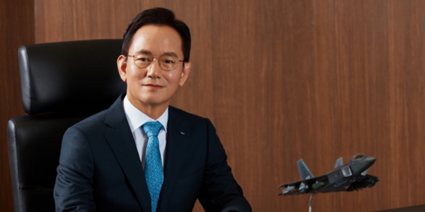 KAI 대표 취임 2달 김종출 10조 미국 고등훈련기 사업 무산, 한화그룹 경영 참여 선언으로 입지 '흔들'
