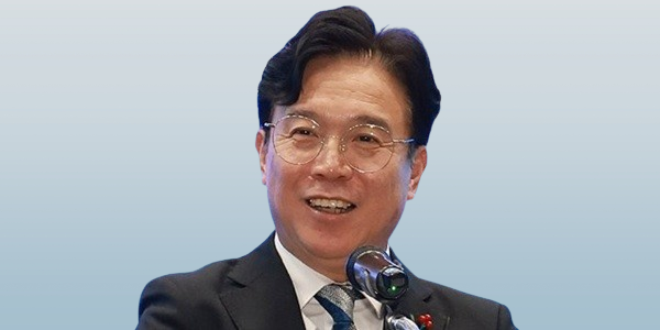 민주노총 위원장 지낸 철도 노동자 출신, 노란봉투법 안착에 총력 [2026년]
