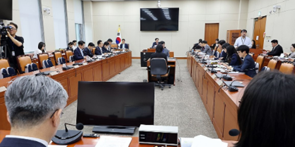 상장사 합병가액 기준 '공정가액'으로 바꾸는 법 개정안 국회 통과 앞둬, 일반주주 보호는 논의 중