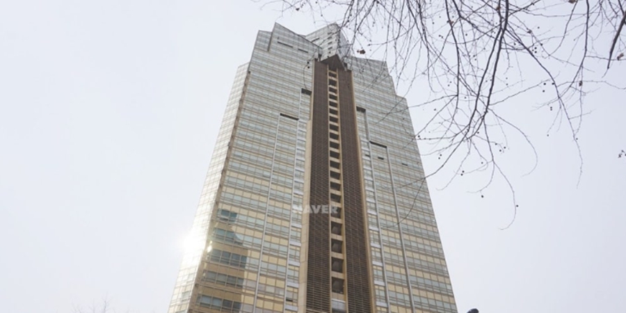 [서울아파트거래] 잠실 롯데캐슬골드 전용 244.75㎡ 5년 만에 47.4억에 거래, 개인 법인 사이 직거래