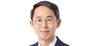 두 번째 내부 출신 은행장, 소통이 강점으로 직원 신망 두터워 [2026년]