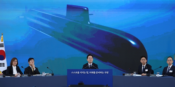 미국 군사전문매체 