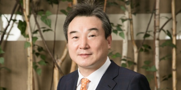 평사원 출신 대표 올라 4연임, 보수적 기조 속 사상 최대 실적내 [2026년]