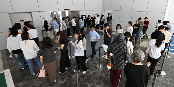 지방선거 사전투표 첫날 11.6%로 역대 지선 최고, 전남 22.31% 대구 9.02%