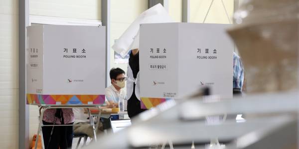 지방선거 전국 투표율 오전 11시 15%, 지난 지방선거보다 3.0%p 높아 