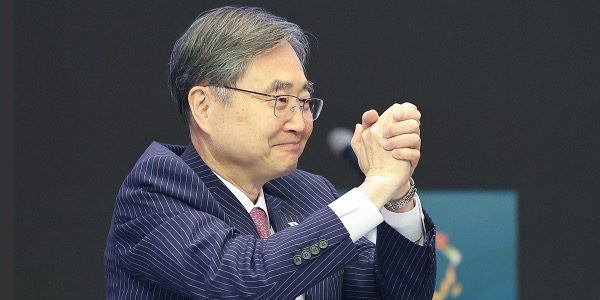 이재명 정부 첫 외교장관, 통상외교에서 잔뼈 굵어 [2026년]