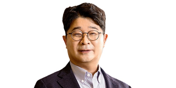 포스코에서 신사업, 철강기획, 마케팅전략 등 두루 경험 쌓아, 배터리소재 사업 수익성 회복 특명 [2026년]