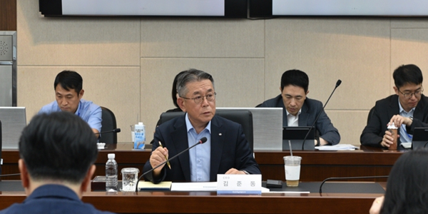 남부발전 재생에너지 하위권 탈피 과제 무거워, 김준동 에너지 전환에 속도 낸다