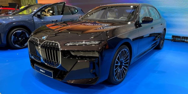 [부산모빌리티쇼] BMW코리아 국내 29대 한정 판매 7시리즈 공개, BYD코리아는 '씨라이언6 PHEV' 사전계약 받아 