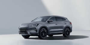 BYD 또 한국에 구형 전기차 밀어내기?, '씨라이언6' 1년 전 단종된 PHEV 논란
