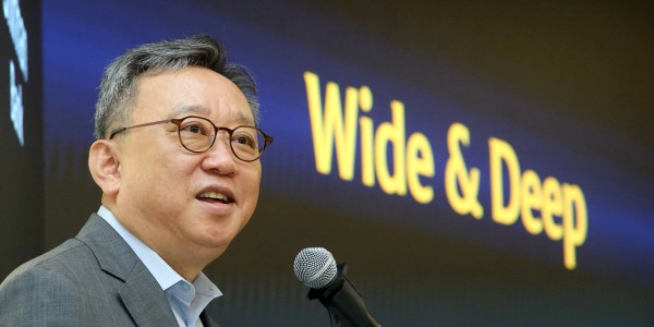 신한은행 정상혁 하반기 고객기반 확대에 방점, 통합 플랫폼 '슈퍼쏠' 조기 안착 담금질