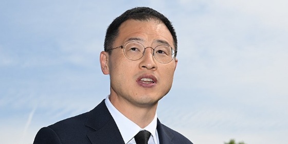 윤석열 탄핵 찬성한 보수주의자, '소통' 통한 시민주권시정 강조 [2026년]