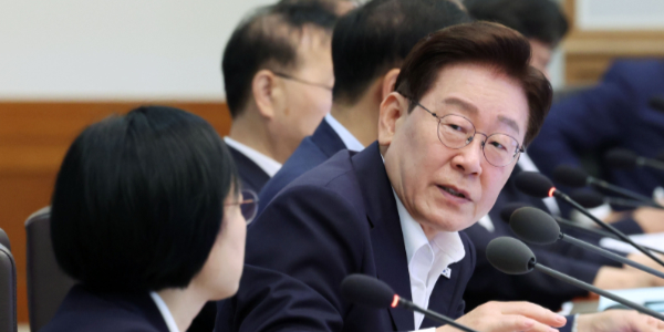 정부 '3대 메가 프로젝트' 속도전, 국내 환경단체 