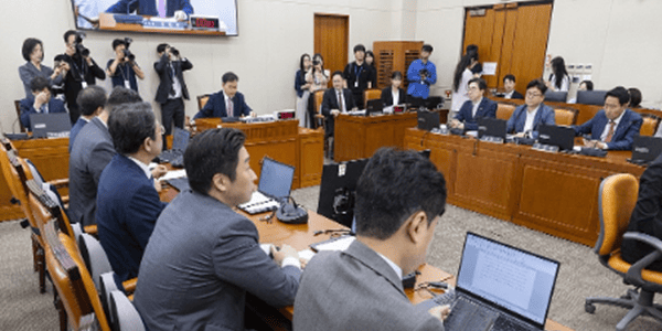 '두산밥캣 방지법안' 8월 국회 처리 가닥, 연내 '합병 공정가액' 시대 열린다