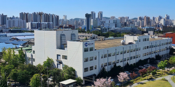 한미반도체 1300억 투자해 역대 최대 8공장 짓는다, AI 반도체 장비 증설