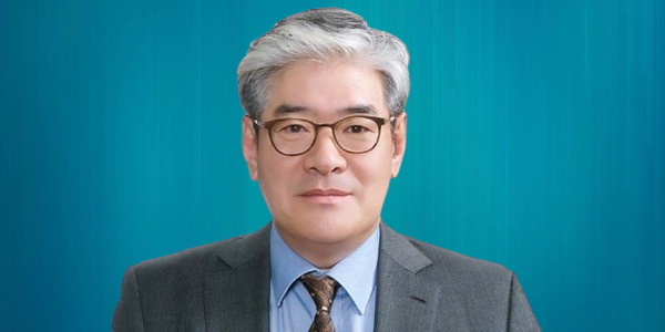 과감한 사업구조 전환 성과, 재무 건전성 확보 시급 [2026년]