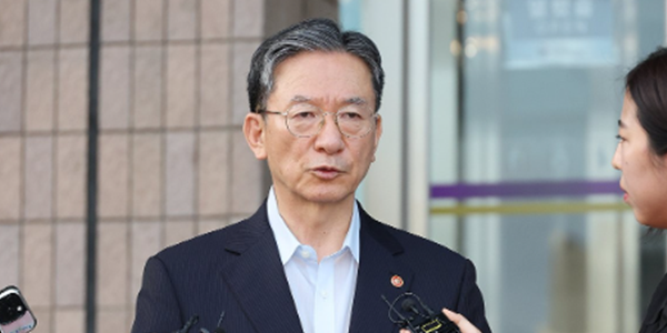 이재명 정성호 법무장관 사의 수리, 사직서 제출 엿새 만에 