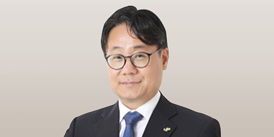 정통 관료 출신으로 이재명정부 정책 뒷받침 노력, 주택공급 확대 핵심 과제 [2026년]