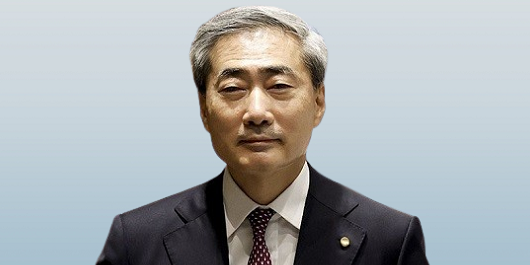국제금융·거시경제 글로벌 신망 받는 권위자, 중앙은행의 금융안정 역할 강조 [2026년]
