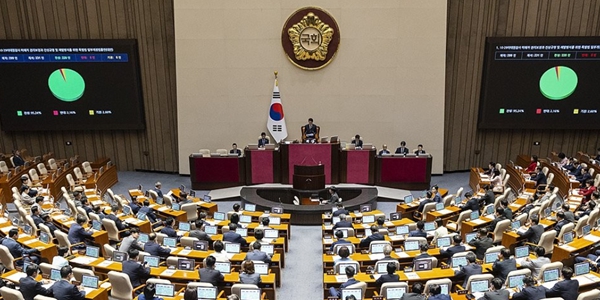 이태원 특조위 1년 연장·국정원 '경제안보' 직무 명시 법안, 국회 본회의 통과