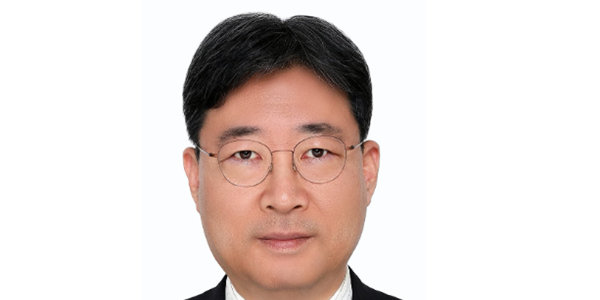 청와대 정책실장 하준경 승진·경제수석 문신학 발탁, 비서실장 강훈식 거취는 결론 못 내려 