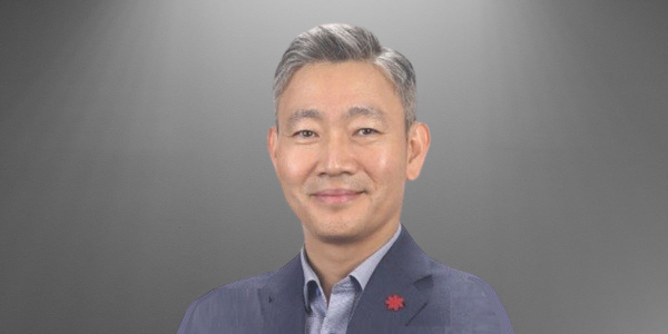 이마트 현장형 경영자, '온라인 이마트'로 성장 과제 [2026년]