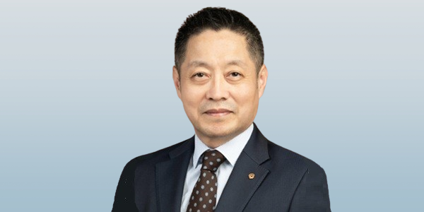 30년 넘게 한화 몸담은 전략통, 명품관 재건축 · 부동산 개발로 수익 다각화 나서 [2026년]