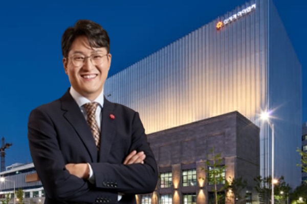 양윤지 신세계I&C 'CEO·CIO 겸임' 도마 위에, '보안 강화' 무색하게 그룹 임직원 정보 8만 건 유출 